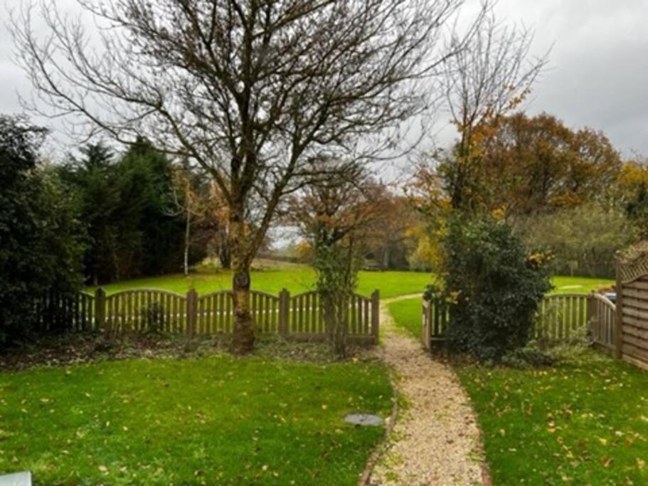 Charming Picturesque Cottage - Nr Tenterden & Rye, Pets Welcomed Rolvenden Exterior foto